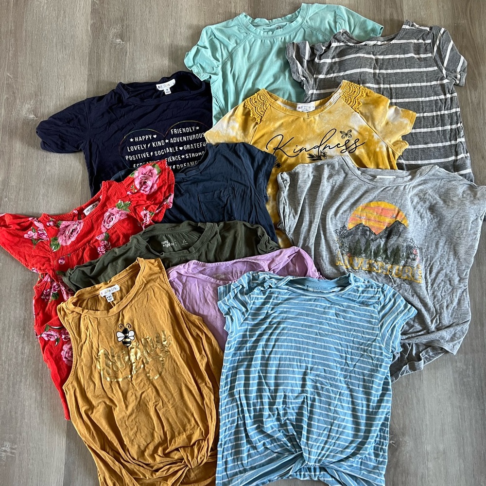 Girls Medium Tops from Stitch Fix
